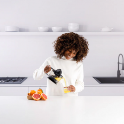 Taurus TC-350 Nero Citrus Press/ Squeezer 924272000