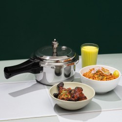 Vinod PTPC5 5L Platinum Triply Outer Lid Pressure Cooker