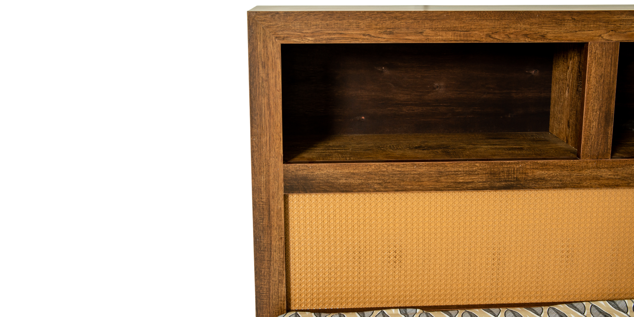 Vintage Bed 180x200 cm In MDF With Rattan