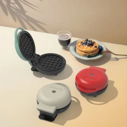 Nutricook NC-WM100AQ Aqua Marine Waffle Maker "O"