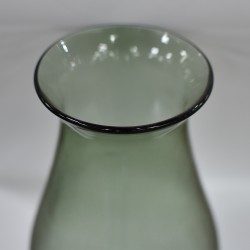 Vase 25cm, green glass