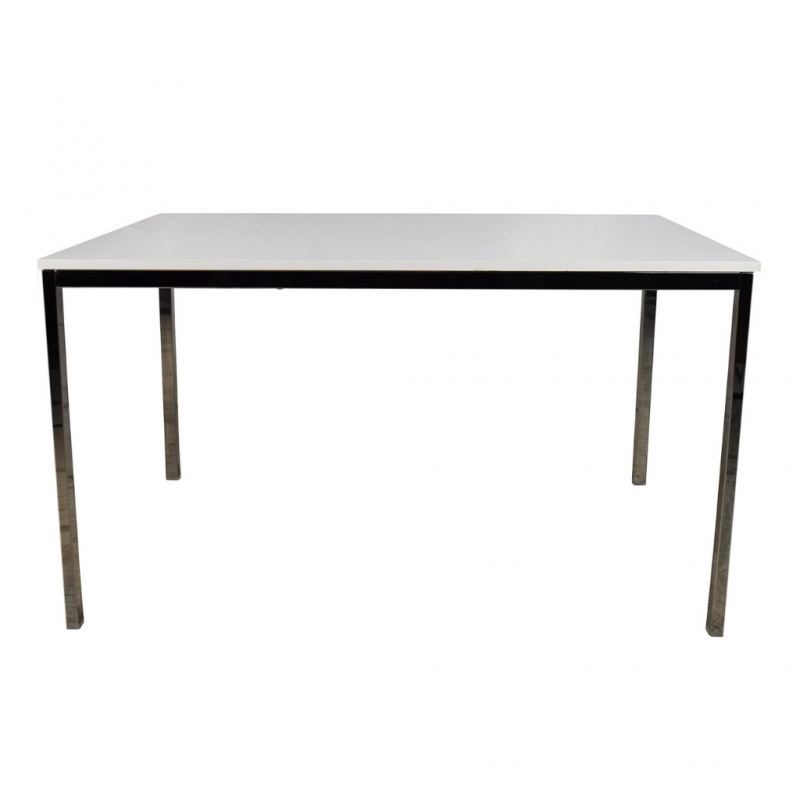 Mess Table With Tubular Metal Legs
