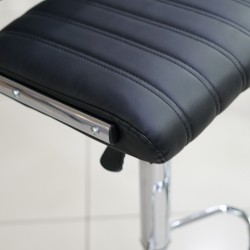 Spine Barstool Black