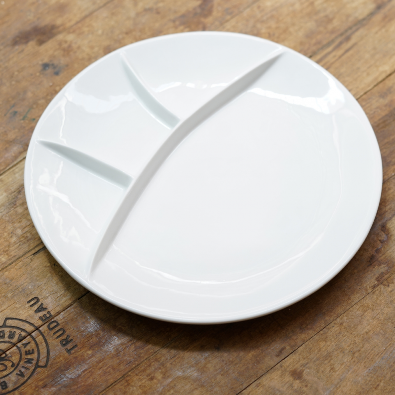 Fairway 5300-FW 26cm 4-Divided Porcelain Round "O" Fairway 5300-FW 26cm 4-Divided Porcelain Round "O"