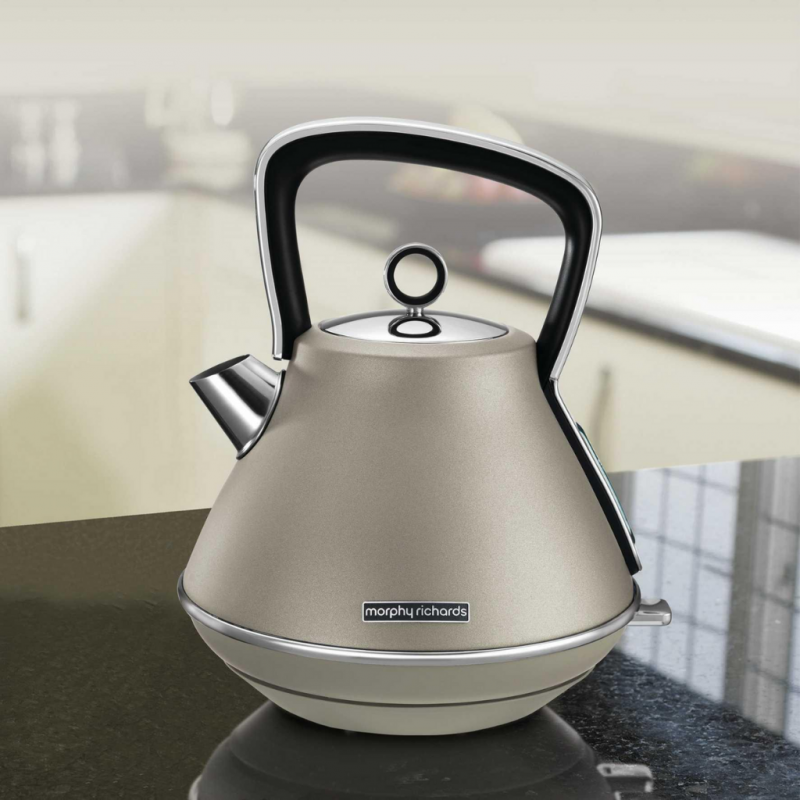 Morphy Richards 100103EE Evoke Platinum 1.5L Kettle Pyramid Special Edition