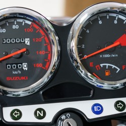 Suzuki En125-2a Red 124cc Motorbike