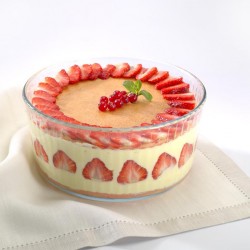 Pyrex Glass 21cm Souffle Dish "O"