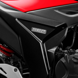 Suzuki GSX150DFZ Red motorbike