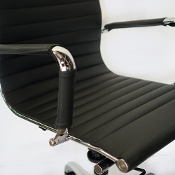 Amarillo Low Back Office Chair Black Color 985B-2