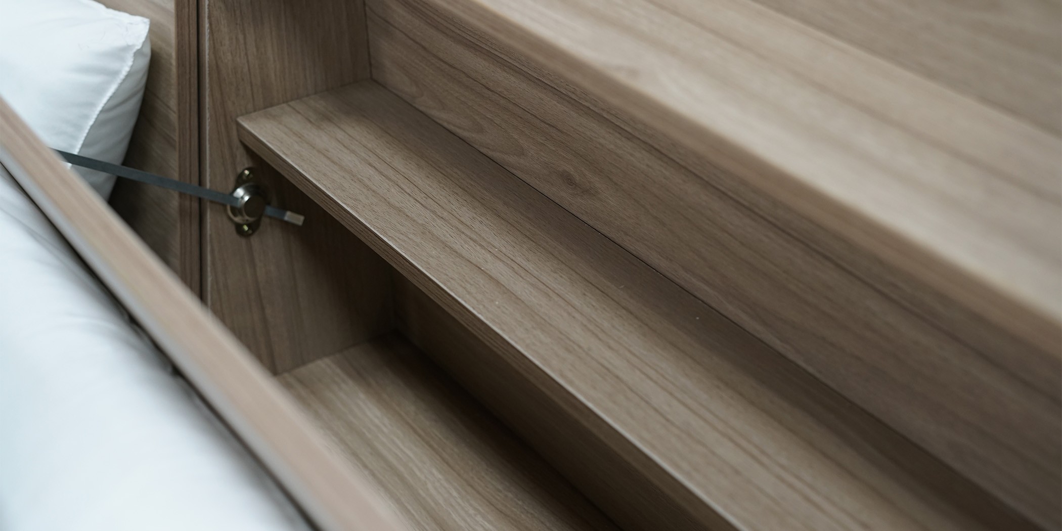 Alessia Bedroom Set 180x200 cm Walnut Color