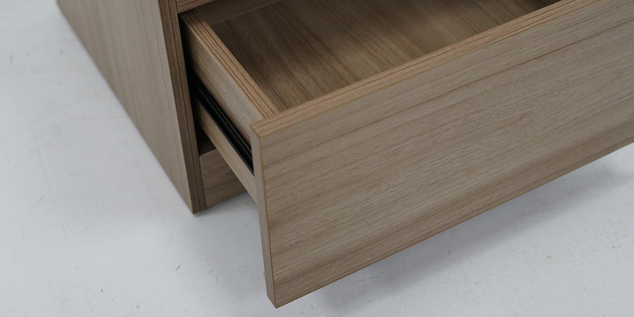 Alessia Bedroom Set 180x200 cm Walnut Color