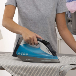 Morphy Richards 305003 Intellitemp Saturn Steam Iron