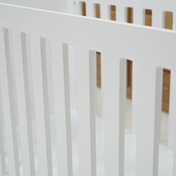 Arte Cradle in Melamine MDF Wash Oak & White