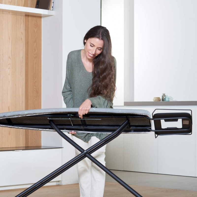 Taurus Argenta Elegance Strijkplank, inklapbaar, eenvoudige opslag, geschikt voor strijkstations, in hoogte verstelbaar 98 cm, geschikt voor zittend strijken, 100% katoen, 130 x 48 cm