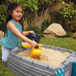 Little Tikes Outdoor Dirt Diggers Excavator Sandbox 657085M