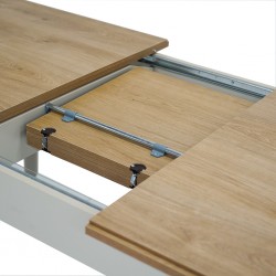 Kilim Roomy Extendable Table