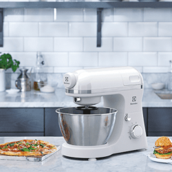 Electrolux EKM3710 4L White Robot Chef 2YW