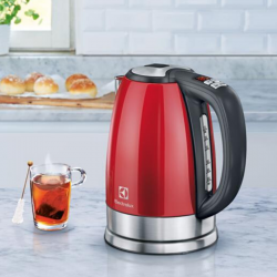 Electrolux EEWA7700R 1.7L Red Kettle