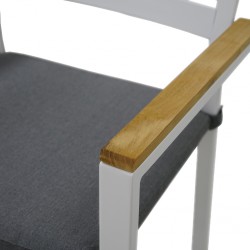 Clay Bar Chair With Cushion Matte White