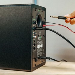 Mackie 2056263-01 CR8BT 8'' Powered Studio Monitors