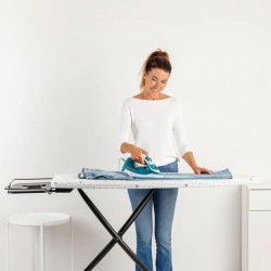 Taurus STI2400 Baltic 2400 Teflon Steam Iron 918156000