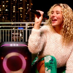 JBL PARTYBOX WIRELESS MIC