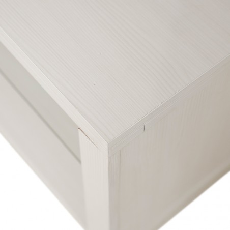 Flamboyant Coffee Table with glass shelf