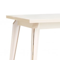 Flamboyant Dining Table & Tetraks Legs