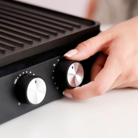 Taurus GR2401X 2 in 1 Premium Bistro Gourmet Grill 968147000