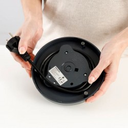 Taurus KE2202P Jonic Tea Black 1.7L Kettle 958570000 Taurus KE2202P Jonic Tea Black 1.7L Kettle 958570000