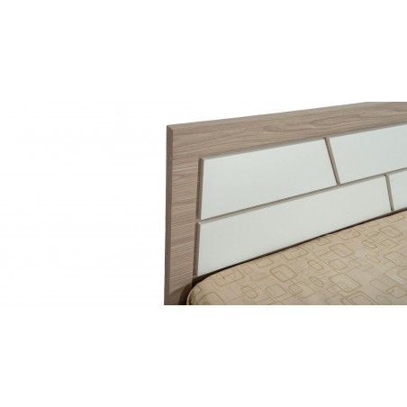 Latonia Bedroom Set Swan & White